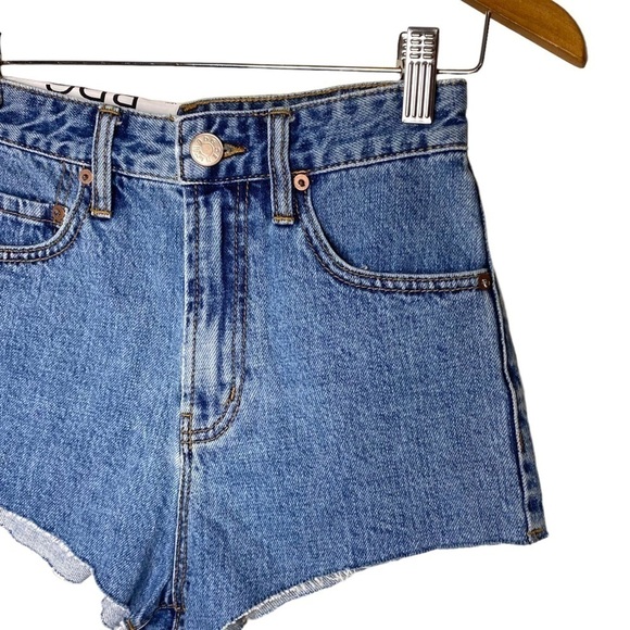 Urban Outfitters BDG Cheeky High Rise Shorts - Picture 5 of 11